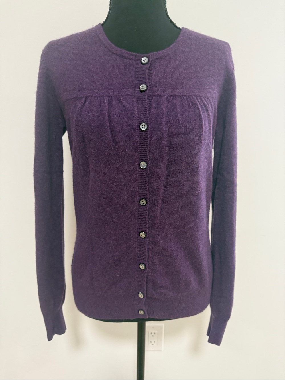 APT 9 Women M 100% Cashmere Deep Aubergine Purple Cardigan Cozy Fall Purple Fall